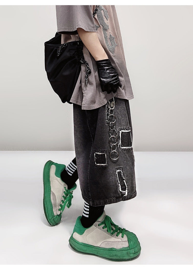 Pantaloncini corti vintage estivi in denim a gamba larga con toppe vintage